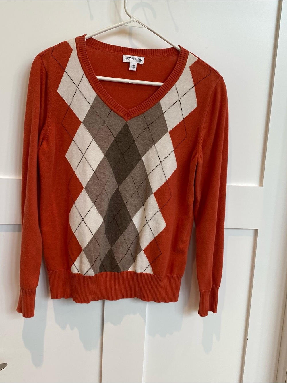 St. John's Bay Women's Rust Argyle V-Neck Pullover with Cream and Gray